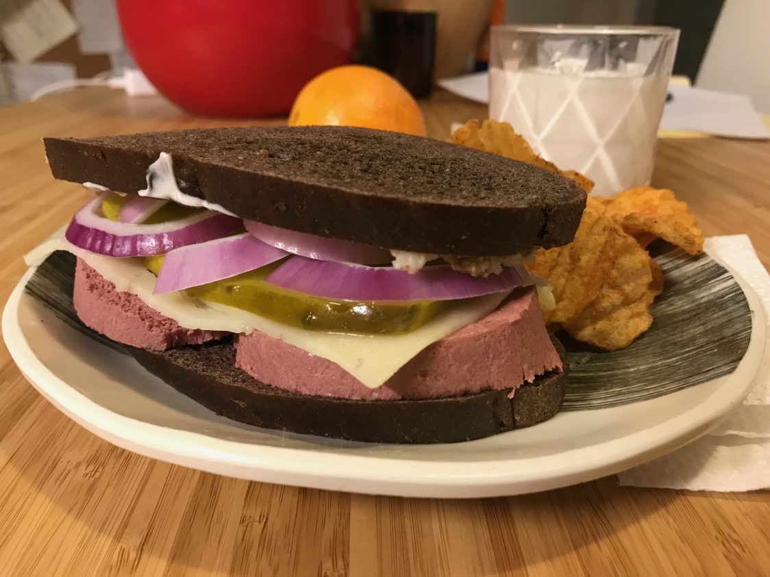 The Ultimate Braunschweiger Sandwich - Scott Pete