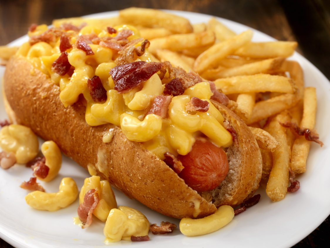 Mac N' Cheese Hot Dogs with Bacon - Scott Pete