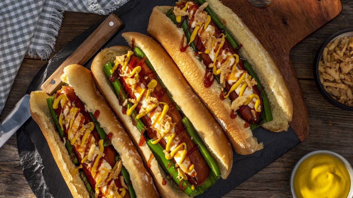 Jalapeño Popper Dogs - Scott Pete