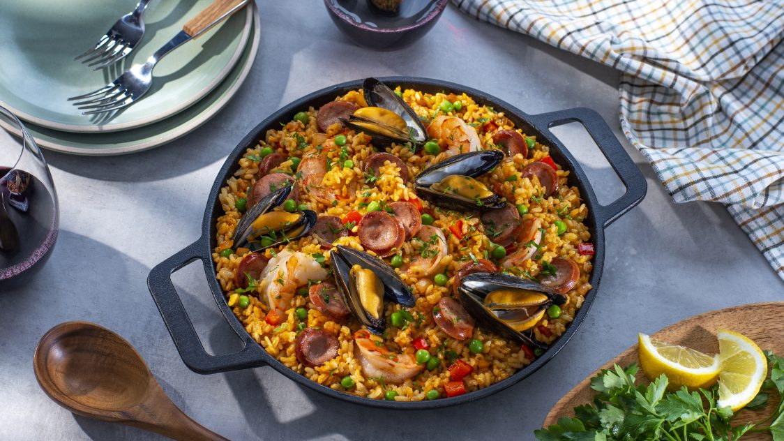 Sausage Paella - Scott Pete